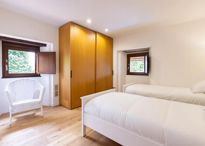 A Casa Do Souto, Santiago De Compostela 別荘 シグエイロ